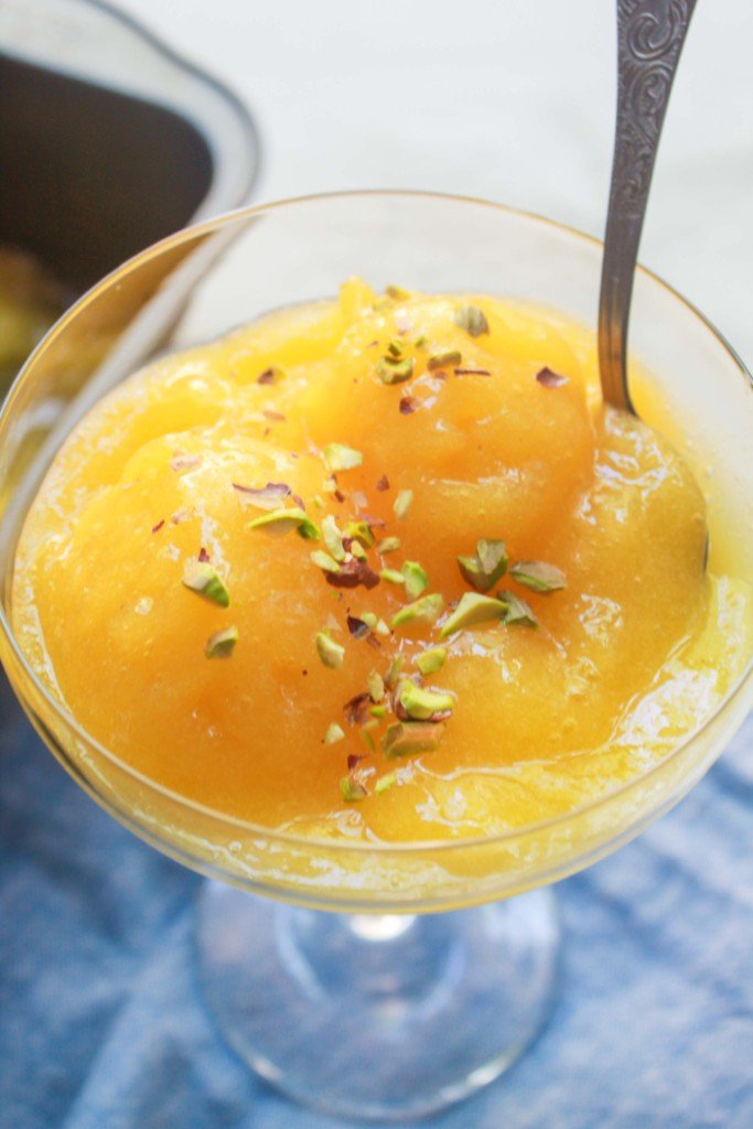 Get creative with frozen fruit and make something other than a smoothie The two recipes are perfect healthy treats that you can have for a snack or dessert! #vegandessert #frozenfruit #cleansnacks